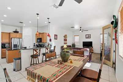 7063 W Autumn Dew Court, Tucson, AZ 85743 - Photo 14