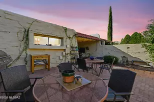 1070 W Calle Excelso, Green Valley, AZ 85614 - Photo 28