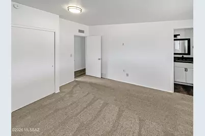 2229 S Marvin Avenue, Tucson, AZ 85710 - Photo 4
