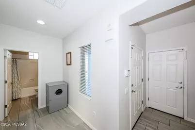 10466 E Capercaillie Street, Tucson, AZ 85747 - Photo 8