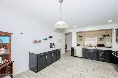 10466 E Capercaillie Street, Tucson, AZ 85747 - Photo 4