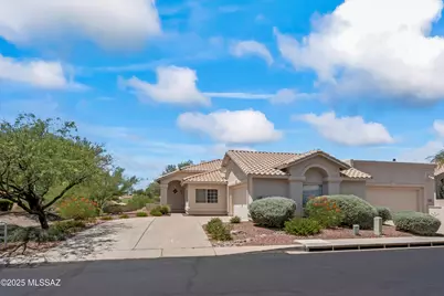 1538 W Carmel Pointe Drive, Oro Valley, AZ 85737 - Photo 1