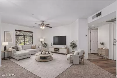 5751 N Kolb Road #UNIT 42202, Tucson, AZ 85750 - Photo 1