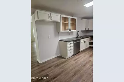6652 E Calle Herculo, Tucson, AZ 85710 - Photo 6