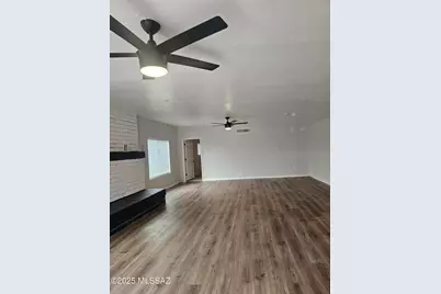 6652 E Calle Herculo, Tucson, AZ 85710 - Photo 8