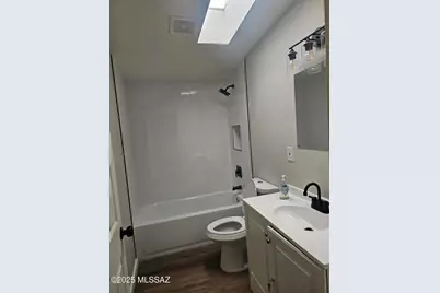 6652 E Calle Herculo, Tucson, AZ 85710 - Photo 16