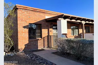 445 S Paseo Quinta #A, Green Valley, AZ 85614 - Photo 2