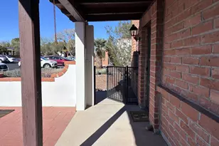 445 S Paseo Quinta, Green Valley, AZ 85614 - Photo 4