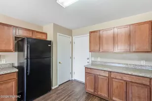 6179 E Bramble St, Tucson, AZ 85756 - Photo 12