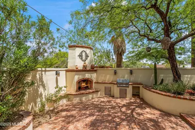 2149 E 4th Street, Tucson, AZ 85719 - Photo 10