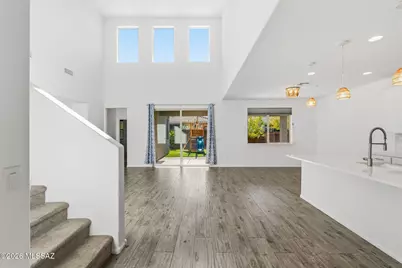 9954 E Brookbank Trail, Tucson, AZ 85747 - Photo 2