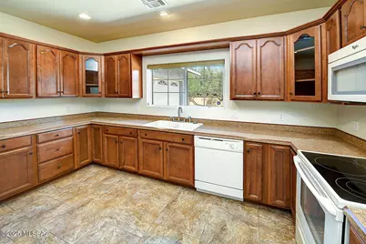 3447 N Olsen Avenue, Tucson, AZ 85719 - Photo 16