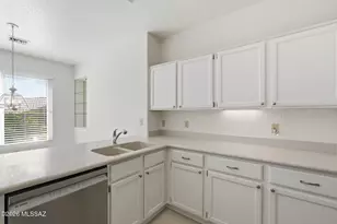 846 E Royal Ridge Dr, Oro Valley, AZ 85755 - Photo 6