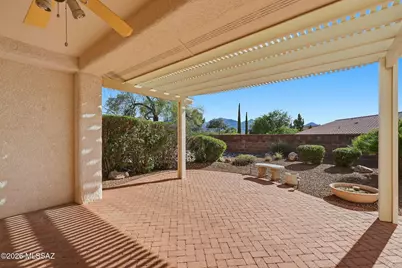 846 E Royal Ridge Drive, Oro Valley, AZ 85755 - Photo 2
