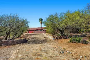 2350 S Camino Del Sol, Green Valley, AZ 85622 - Photo 48