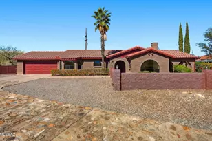 2350 S Camino Del Sol, Green Valley, AZ 85622 - Photo 2