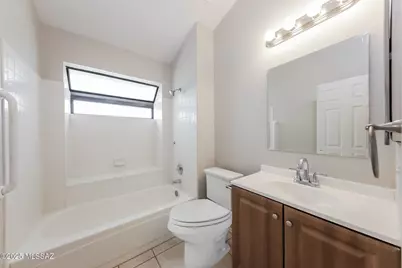7828 N Roundstone Drive, Tucson, AZ 85741 - Photo 12