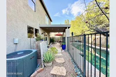 7049 S Dunnock Drive, Tucson, AZ 85756 - Photo 32