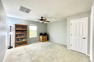 7049 S Dunnock Dr, Tucson, AZ 85756 - Photo 18