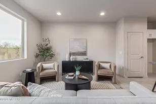 8821 N Sherry Cervi Wy, Tucson, AZ 85743 - Photo 2