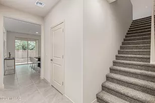 8821 N Sherry Cervi Wy, Tucson, AZ 85743 - Photo 8