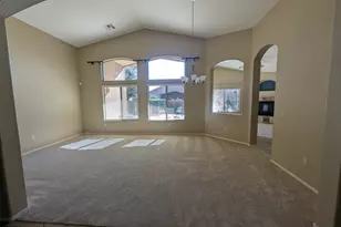 651 W Sonatina Ln, Oro Valley, AZ 85737 - Photo 2