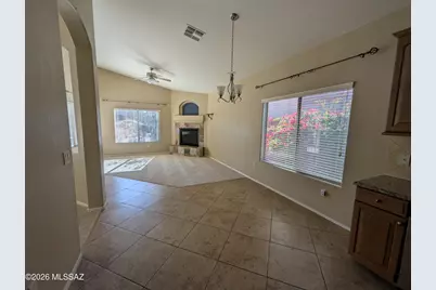 651 W Sonatina Lane, Oro Valley, AZ 85737 - Photo 4