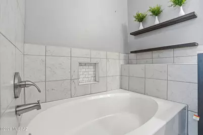 2988 W Laquila Aerie, Tucson, AZ 85742 - Photo 32