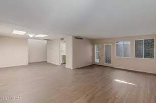 5701 E Glenn St, Tucson, AZ 85712 - Photo 8