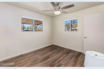 1941 S Cloverland Avenue, Tucson, AZ 85711 - Photo 16