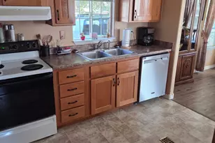 5556 W Flying M St, Tucson, AZ 85713 - Photo 6