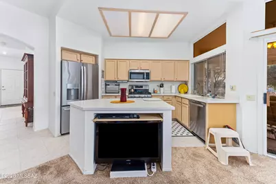 1935 E Cirrus View Drive, Oro Valley, AZ 85755 - Photo 14