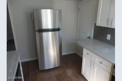 808 E Waverly Street #B, Tucson, AZ 85719 - Photo 4