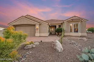 13261 N Heritage Club Pl, Marana, AZ 85658 - Photo 2
