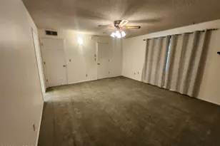 1833 S Oak Park Dr, Tucson, AZ 85710 - Photo 20