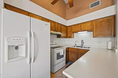 9737 E 1st Street, Tucson, AZ 85748 - Photo 8