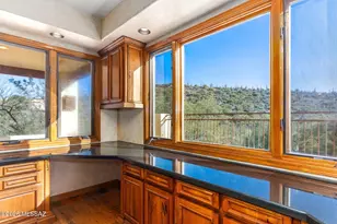 6400 N Nirvana Pl, Tucson, AZ 85750 - Photo 14