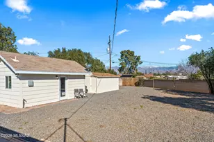 8449 E Kent Pl, Tucson, AZ 85710 - Photo 30