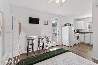 8449 E Kent Place, Tucson, AZ 85710 - Photo 26