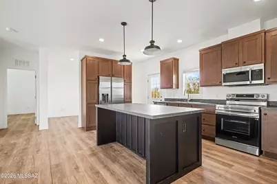 16330 S Whetstone Avenue, Benson, AZ 85602 - Photo 8