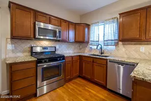 323 N Norris Ave, Tucson, AZ 85719 - Photo 8