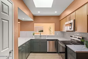 757 W Calle Del Regalo, Green Valley, AZ 85614 - Photo 28