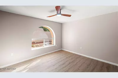 757 W Calle Del Regalo, Green Valley, AZ 85614 - Photo 32