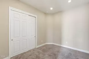 876 S Castar Dr, Tucson, AZ 85745 - Photo 22