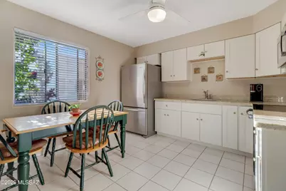 8450 E Old Spanish Trail #123, Tucson, AZ 85710 - Photo 8