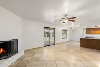 6090 N Calle De La Culebra, Tucson, AZ 85718 - Photo 18