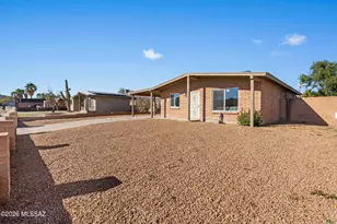 3042 W Christopher Dr, Tucson, AZ 85746 - Photo 4