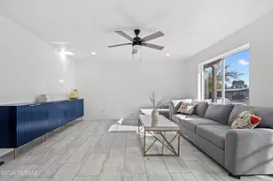 3042 W Christopher Dr, Tucson, AZ 85746 - Photo 12