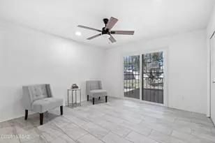 3042 W Christopher Dr, Tucson, AZ 85746 - Photo 18