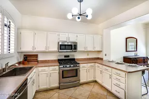 5501 N Via Papavero, Tucson, AZ 85750 - Photo 12